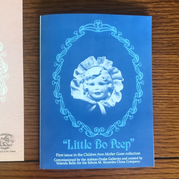 Little Bo Peep- porcelain doll - Picture 12 of 12